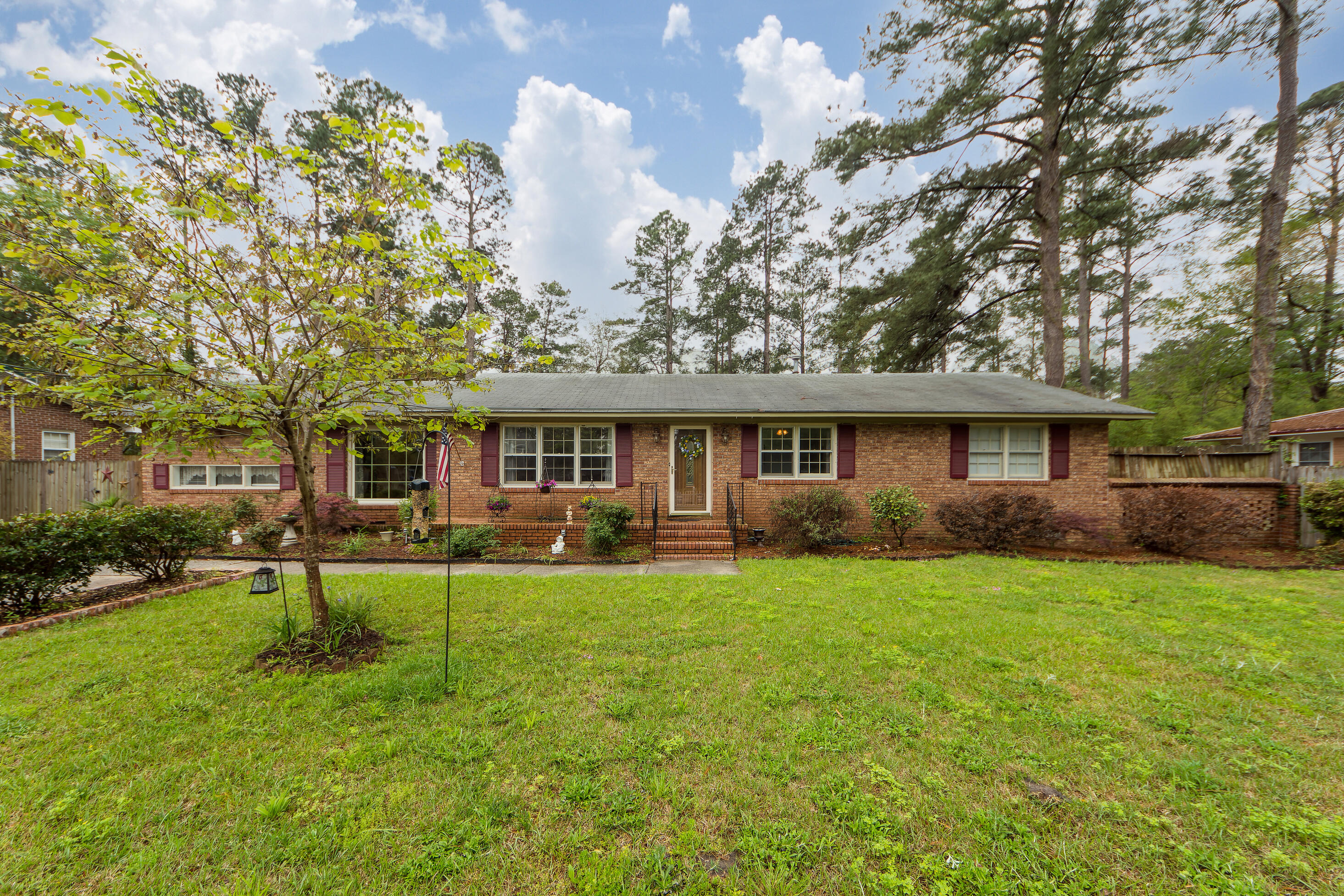 397 Dandridge Road Walterboro, SC 29488 - Photo 1 of 50 040622 052
