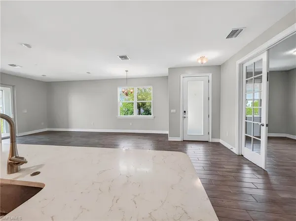 $2,750 | 1078 Rolling Brook Lane, Naples, FL 34114