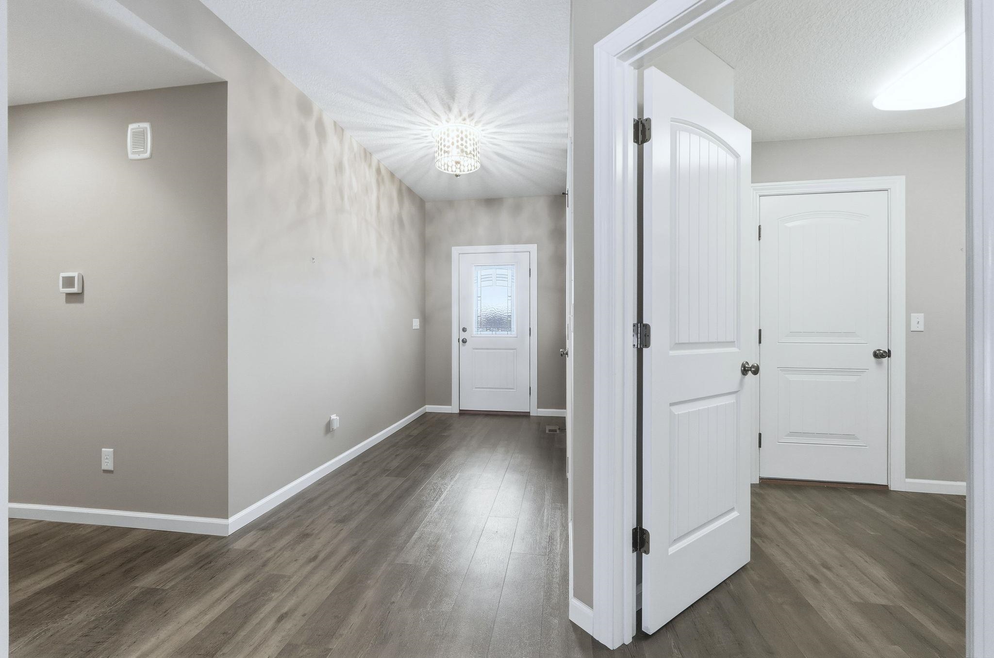 16205 Ballantyne Trail Huntertown, IN 46748 - Photo 14 of 35