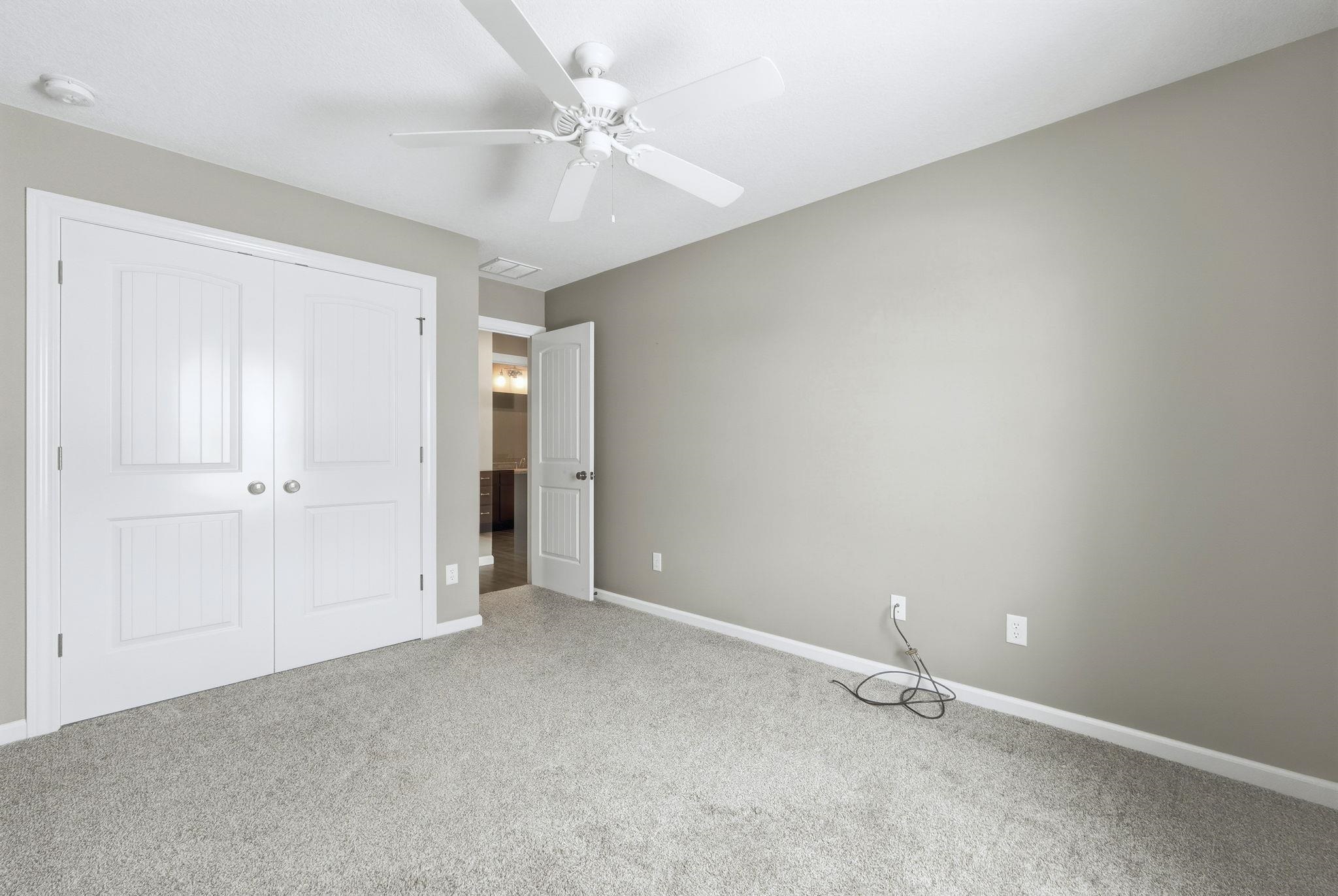 16205 Ballantyne Trail Huntertown, IN 46748 - Photo 23 of 35