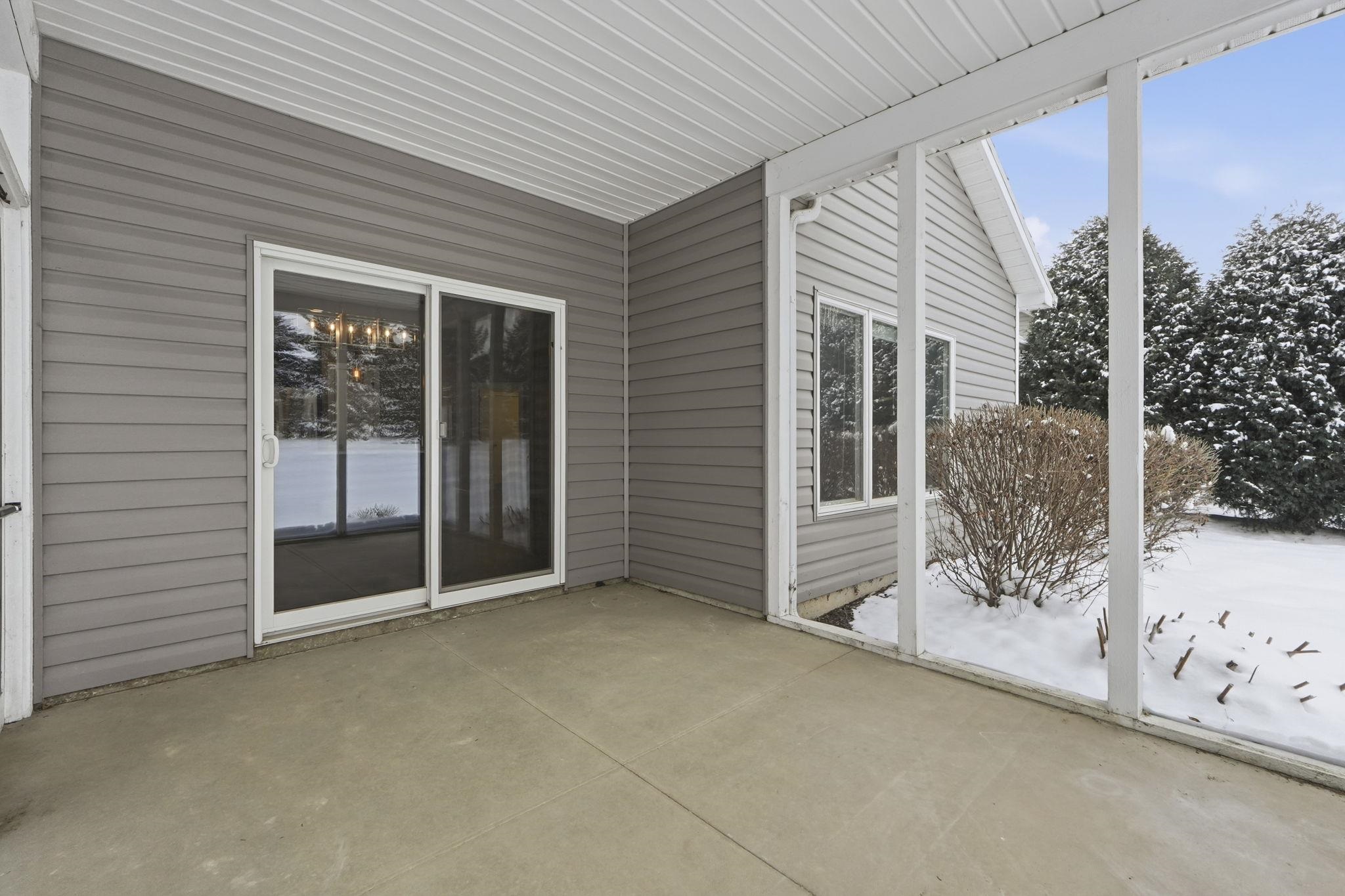 16205 Ballantyne Trail Huntertown, IN 46748 - Photo 29 of 35