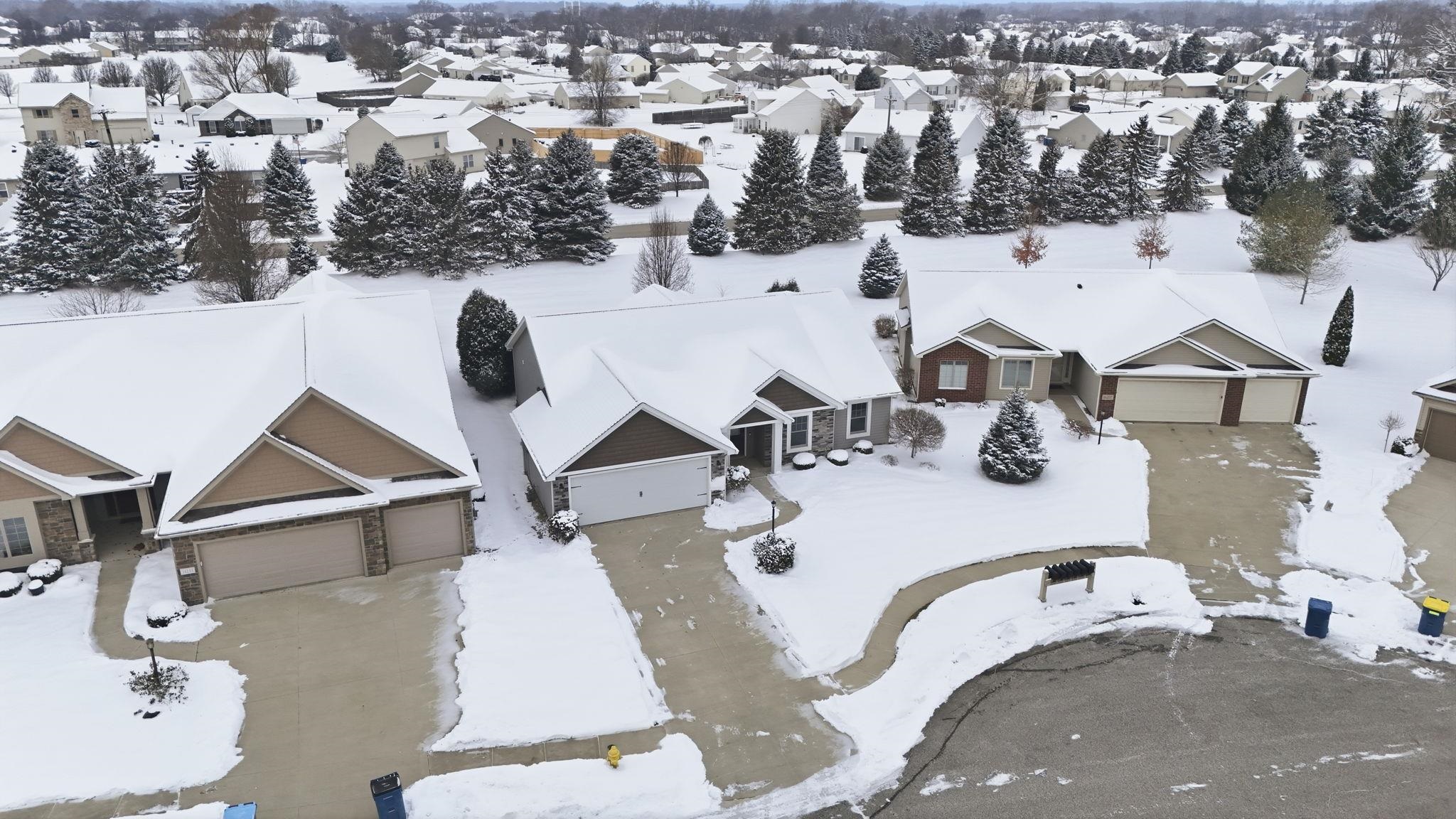 16205 Ballantyne Trail Huntertown, IN 46748 - Photo 33 of 35