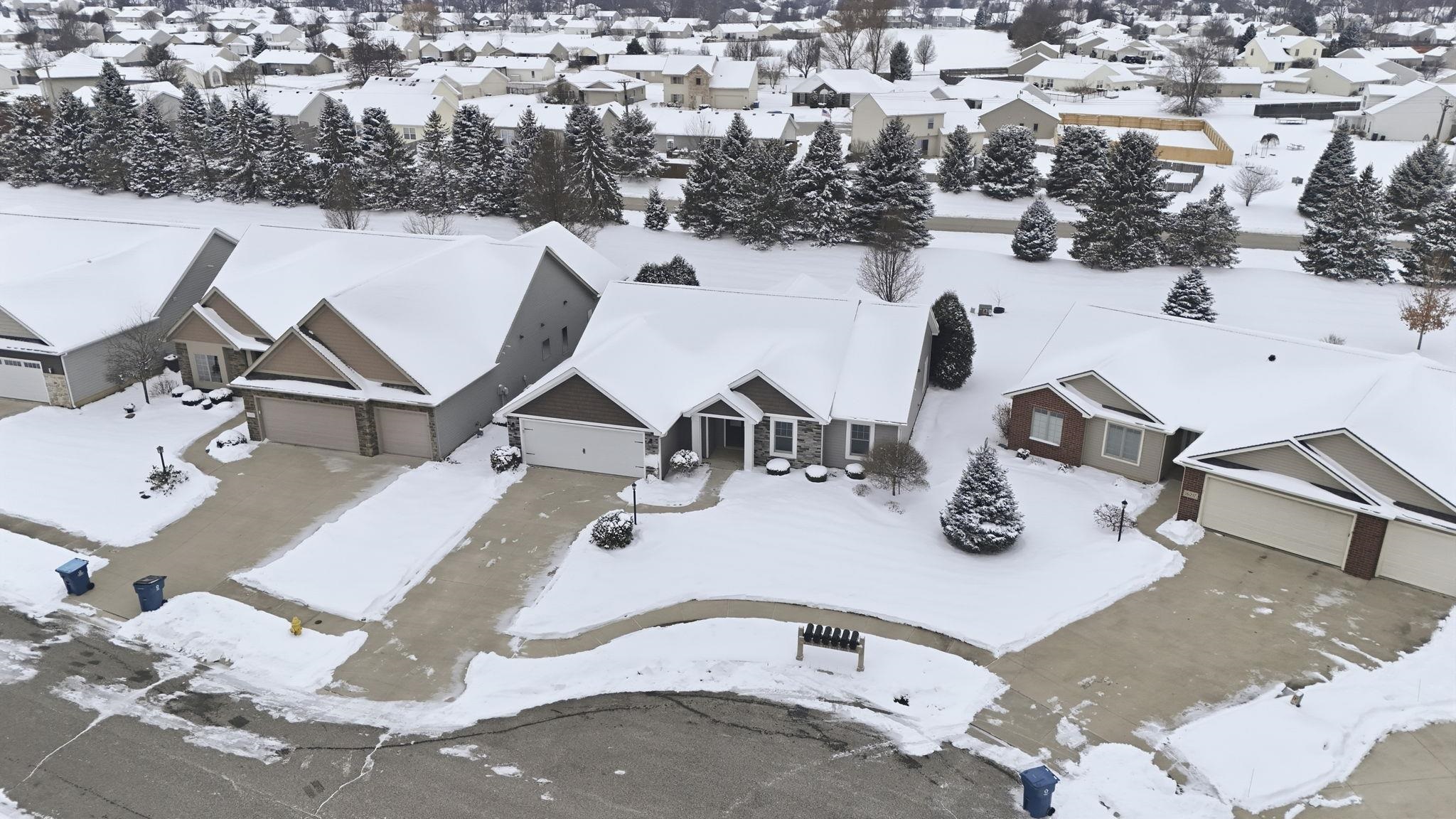 16205 Ballantyne Trail Huntertown, IN 46748 - Photo 34 of 35