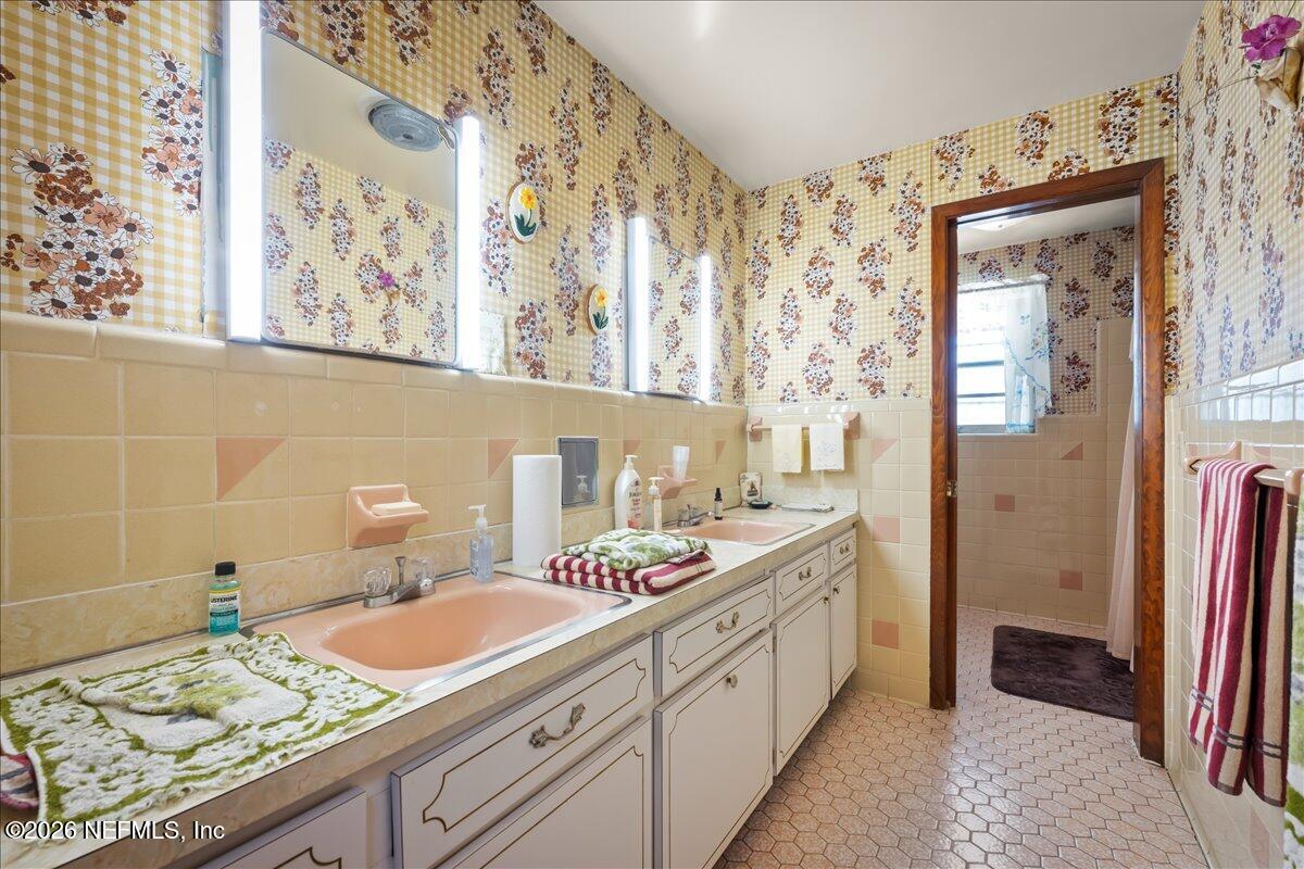 3902 Moncrief Road West Jacksonville, FL 32209 - Photo 35 of 51 33-JAXREP_3902_Moncrief_Rd_W_Jacksonvill