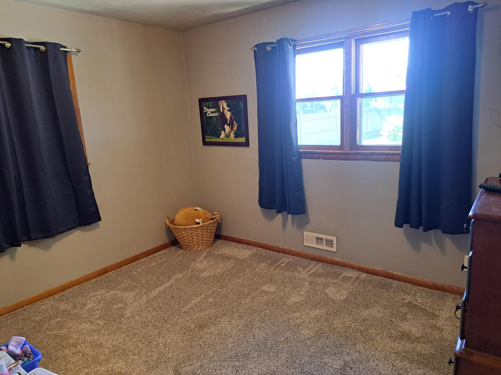 314 Meredith Road Albert Lea, MN 56007 - Photo 9 of 25