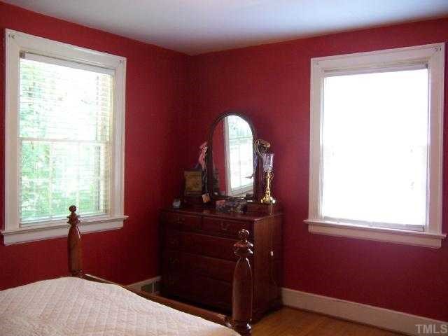706 Dixie Trail Raleigh, NC 27607 - Photo 7 of 12