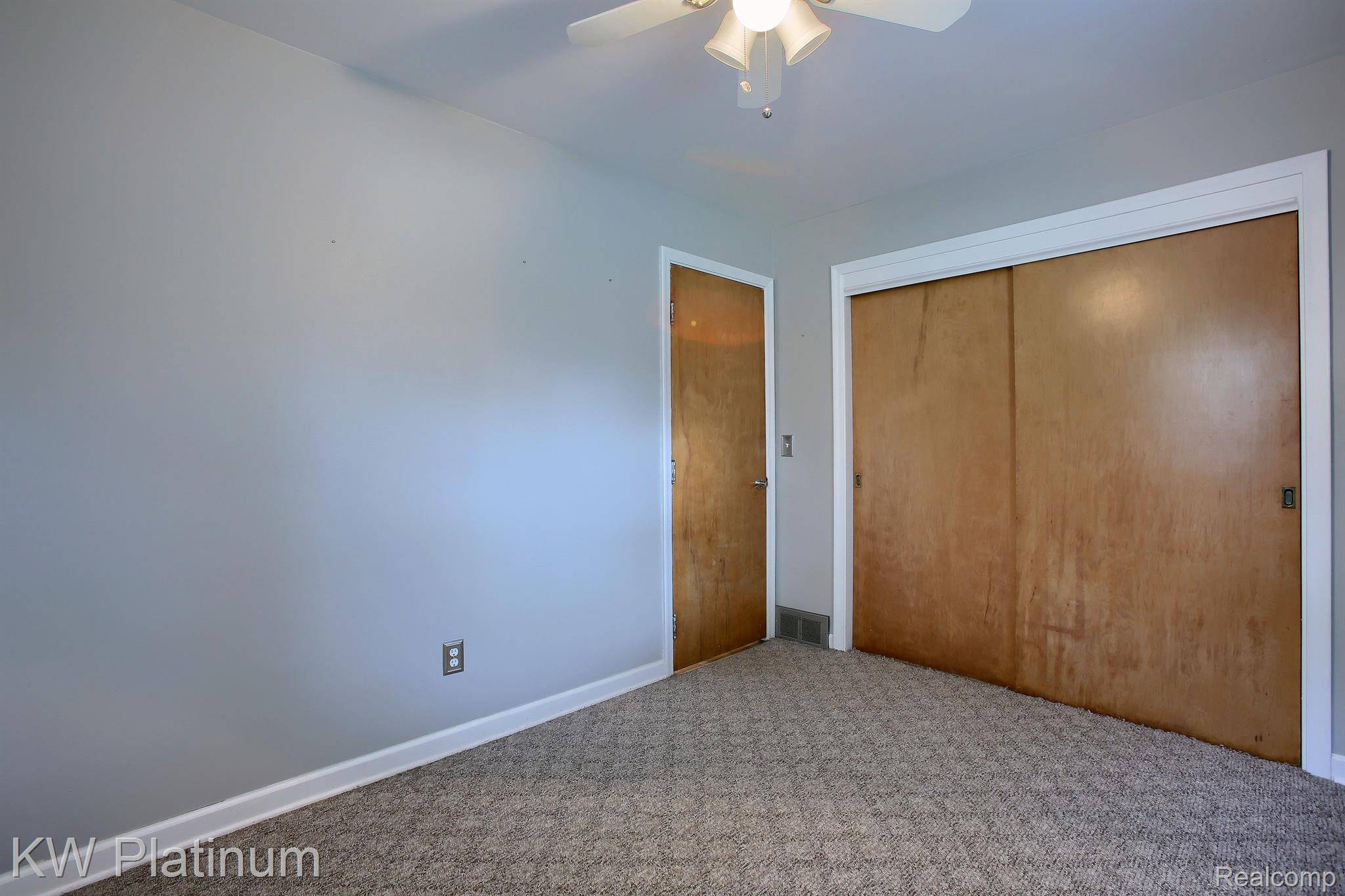 5250 Chicago Road Warren, MI 48092 - Photo 26 of 31 Gallery Image 26