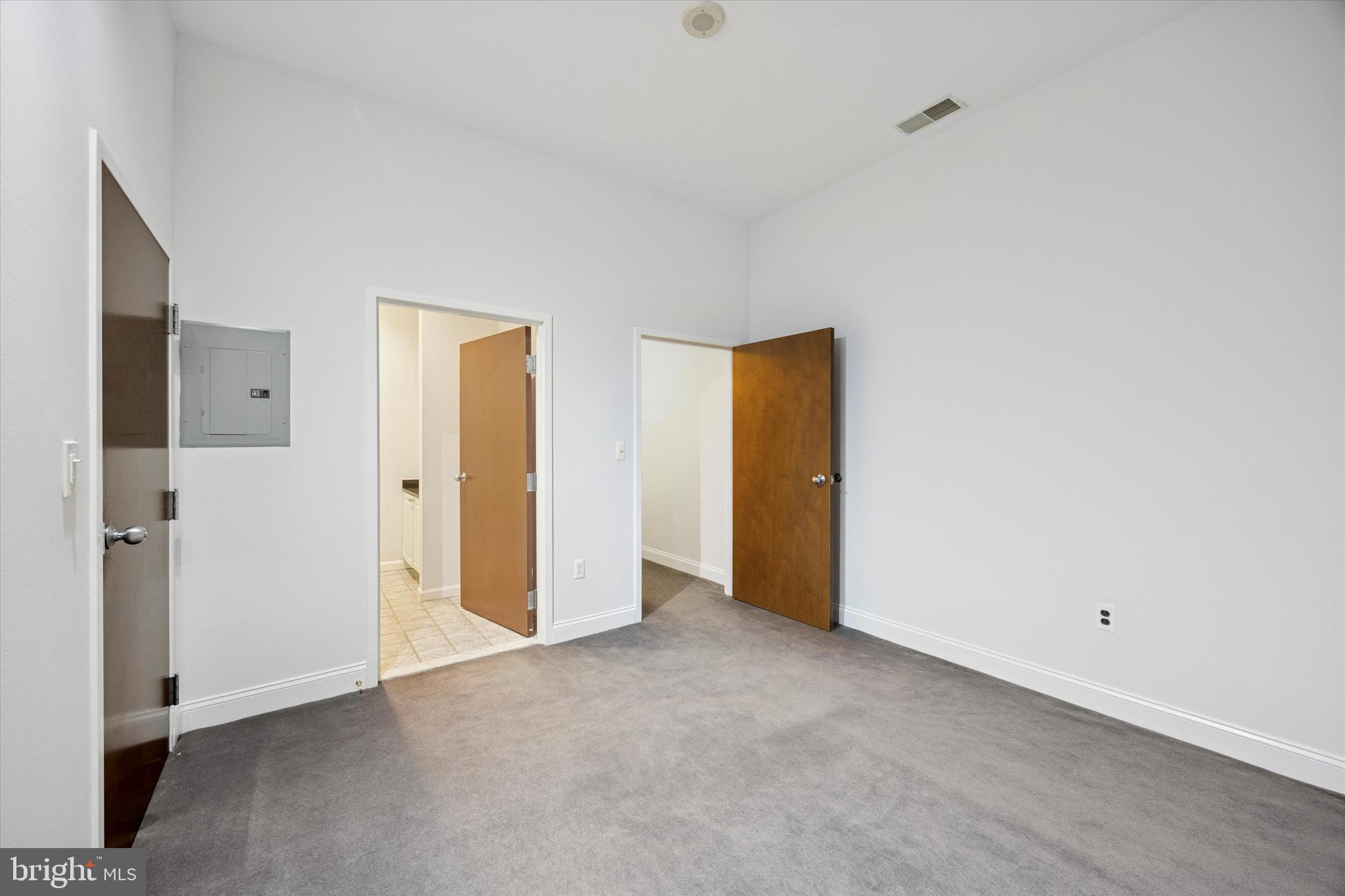 1001 Chestnut Street, Unit 205W Philadelphia, PA 19103 - Photo 23 of 25 a view of an empty room