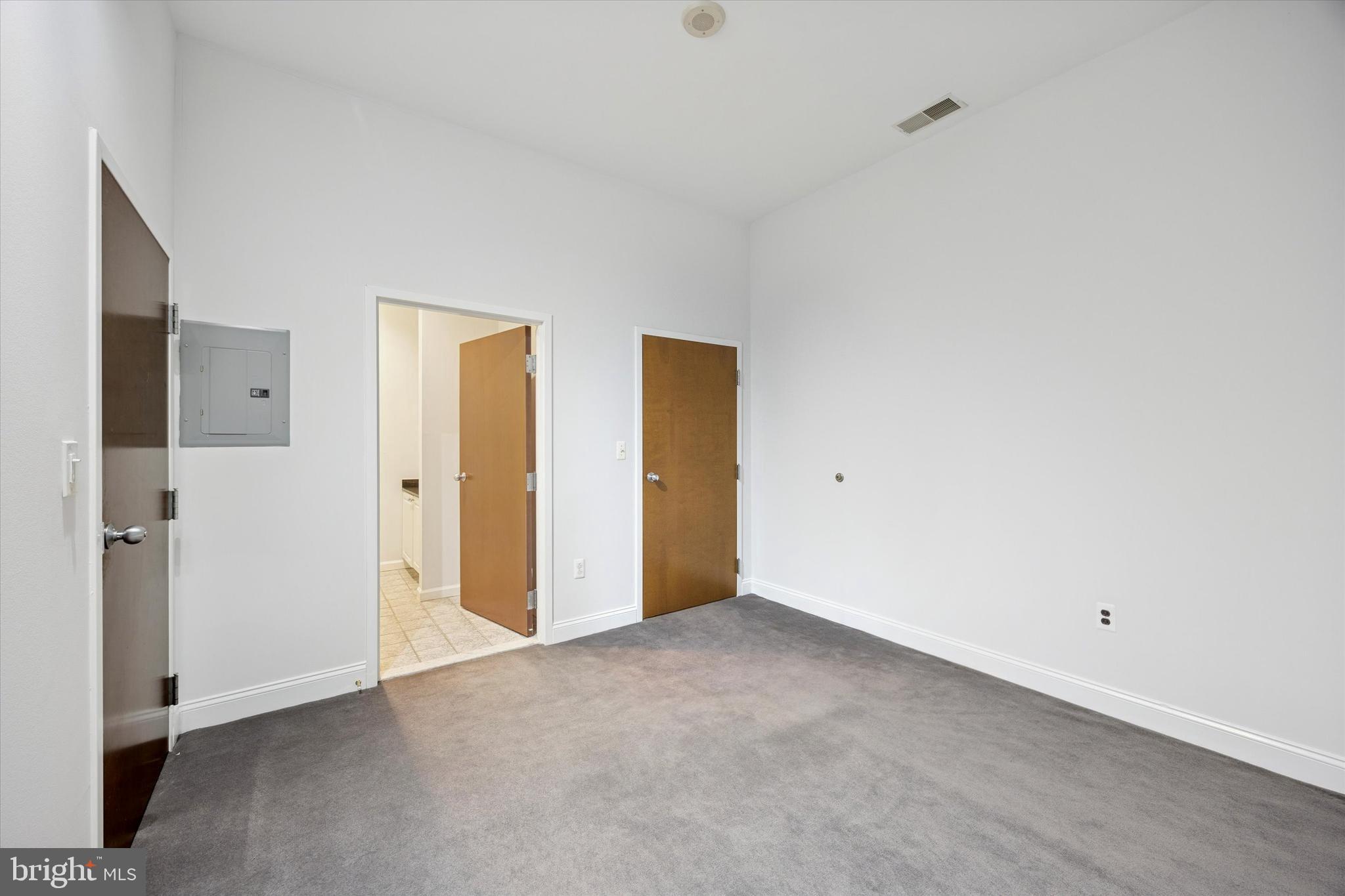 1001 Chestnut Street, Unit 205W Philadelphia, PA 19103 - Photo 24 of 25 a view of an empty room