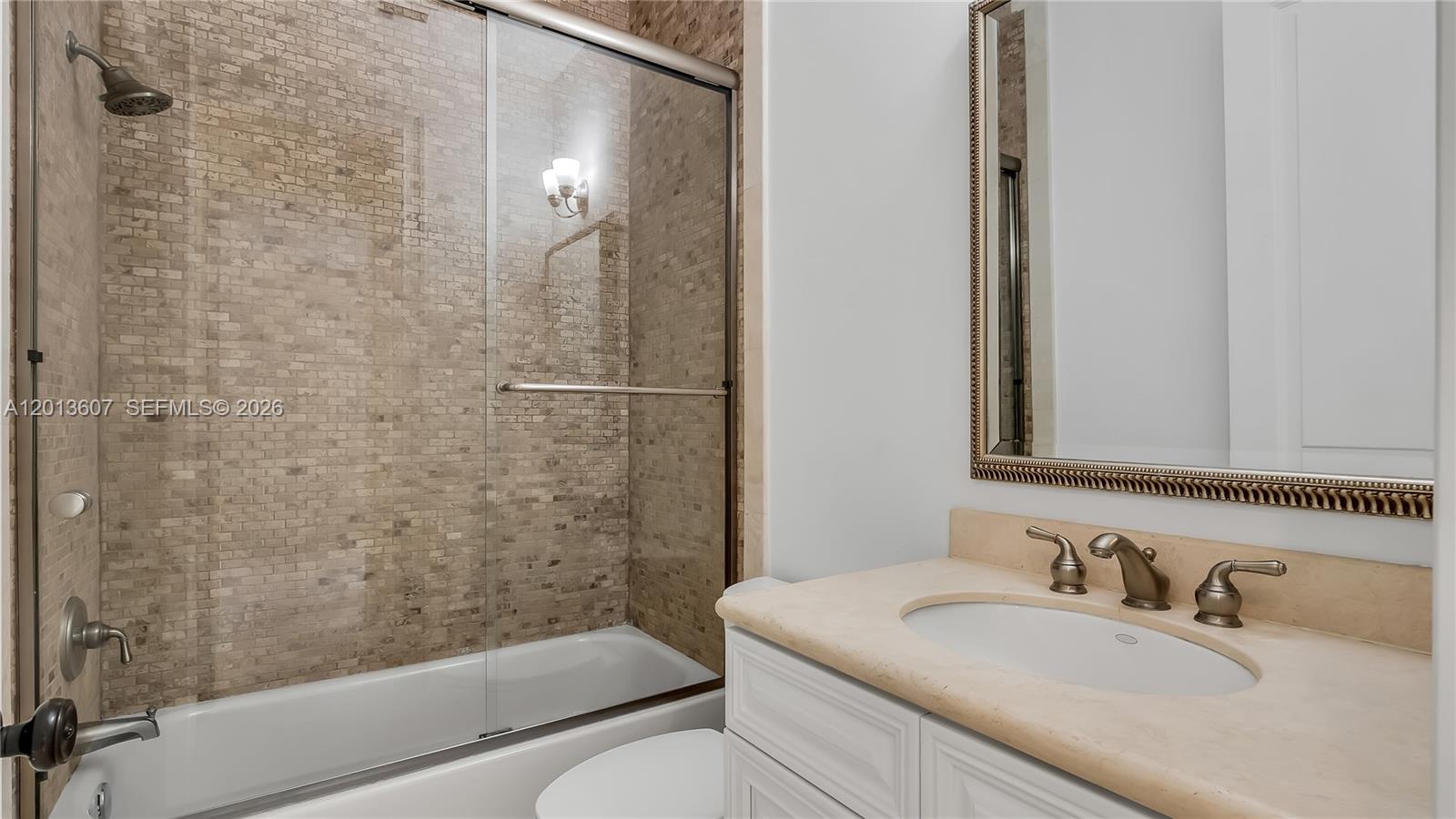 16763 Northwest 77th Path Miami Lakes, FL 33016 - Photo 32 of 63