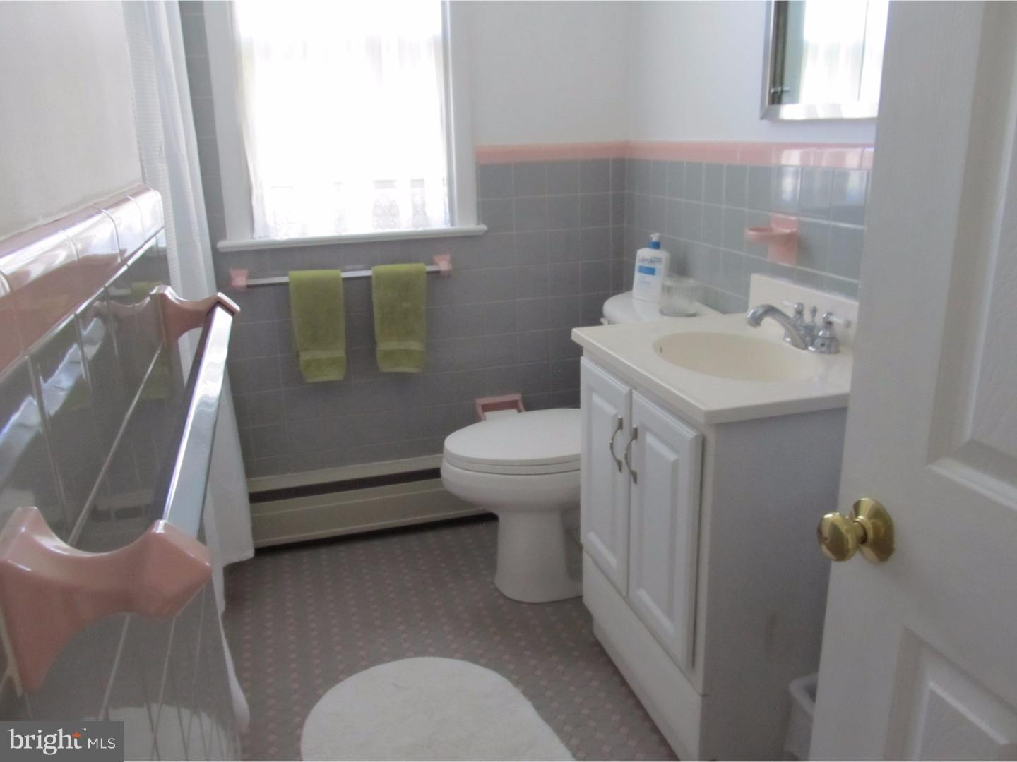 430 Holly Road Blue Bell, PA 19422 - Photo 16 of 22 Bathroom