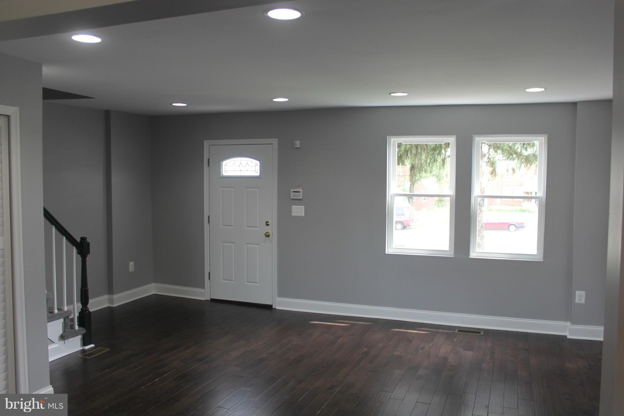 1522 East Cold Spring Lane Baltimore, MD 21218 - Photo 3 of 30 Interior (General)
