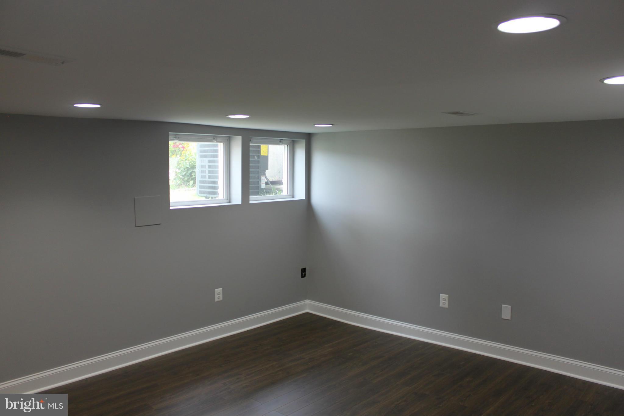 1522 East Cold Spring Lane Baltimore, MD 21218 - Photo 22 of 30 Interior (General)