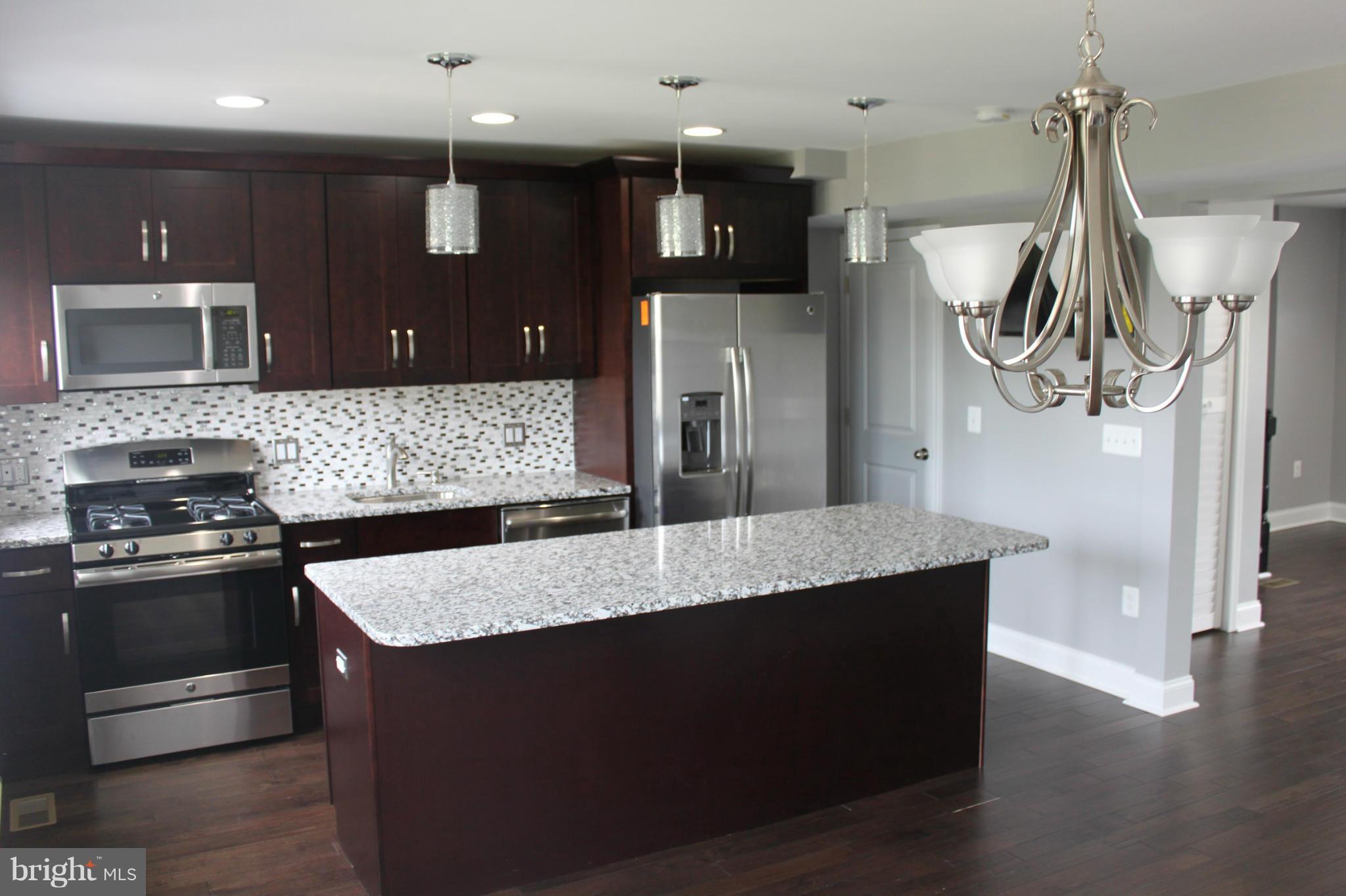 1522 East Cold Spring Lane Baltimore, MD 21218 - Photo 6 of 30 Interior (General)