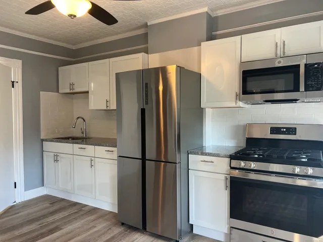 $1,900 | 63 Churchill Street, Fairfield, CT 06824