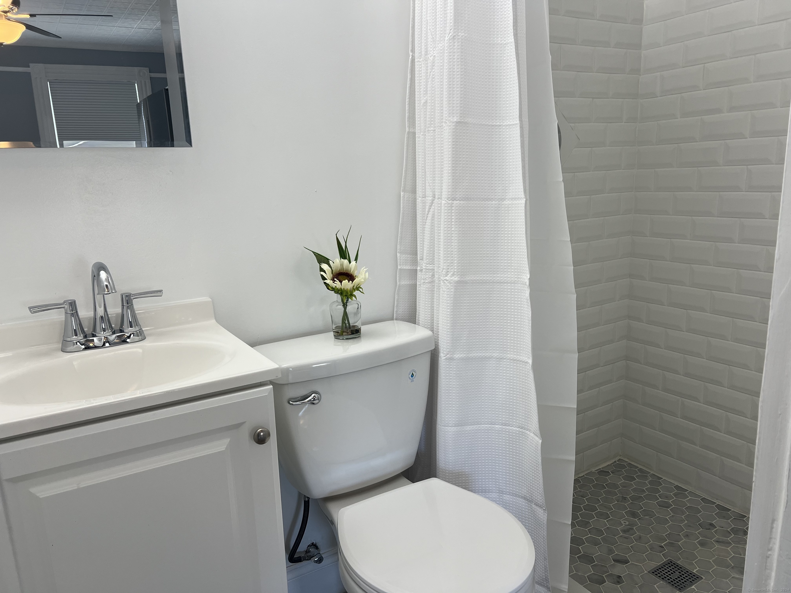 63 Churchill Street Fairfield, CT 06824 - Photo 5 of 13