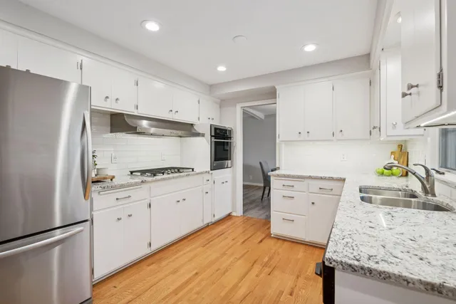 $599,900 | 5100 West 70th Street, Edina, MN 55439