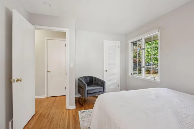 $599,900 | 5100 West 70th Street, Edina, MN 55439