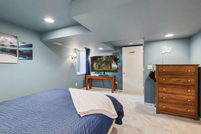 $599,900 | 5100 West 70th Street, Edina, MN 55439