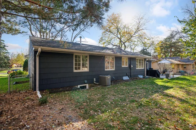 $599,900 | 5100 West 70th Street, Edina, MN 55439