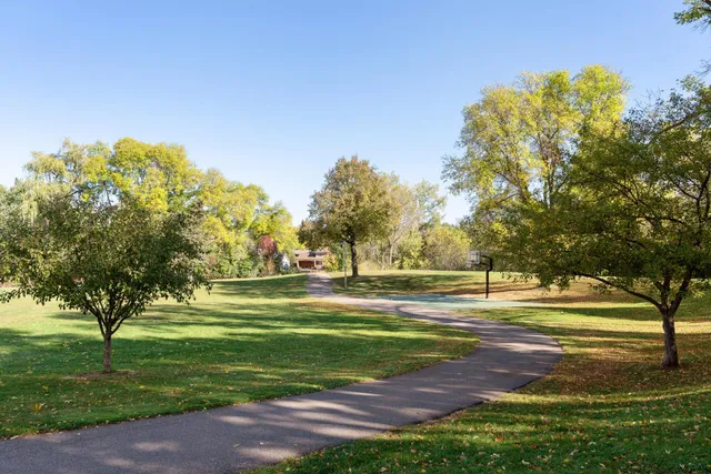 $599,900 | 5100 West 70th Street, Edina, MN 55439