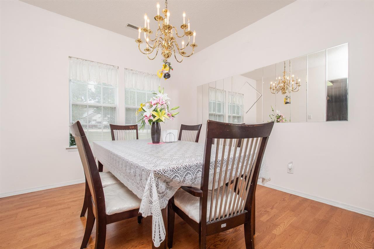 4836 Heatherfield Way Raleigh, NC 27604 - Photo 7 of 25 Photo 7