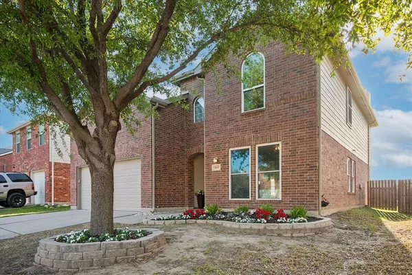$370,000 | 13837 High Mesa Road, Fort Worth, TX 76262