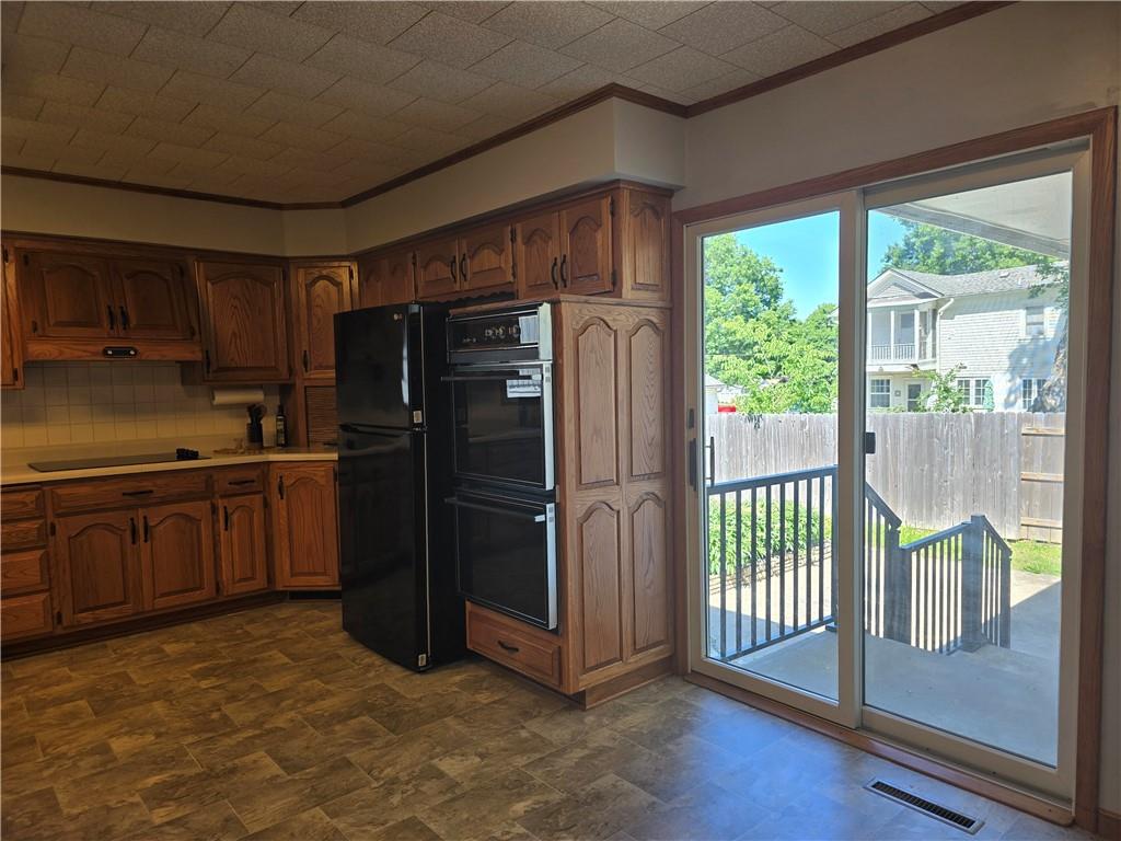 223 West 9th Street Fort Scott, KS 66701 - Photo 29 of 65