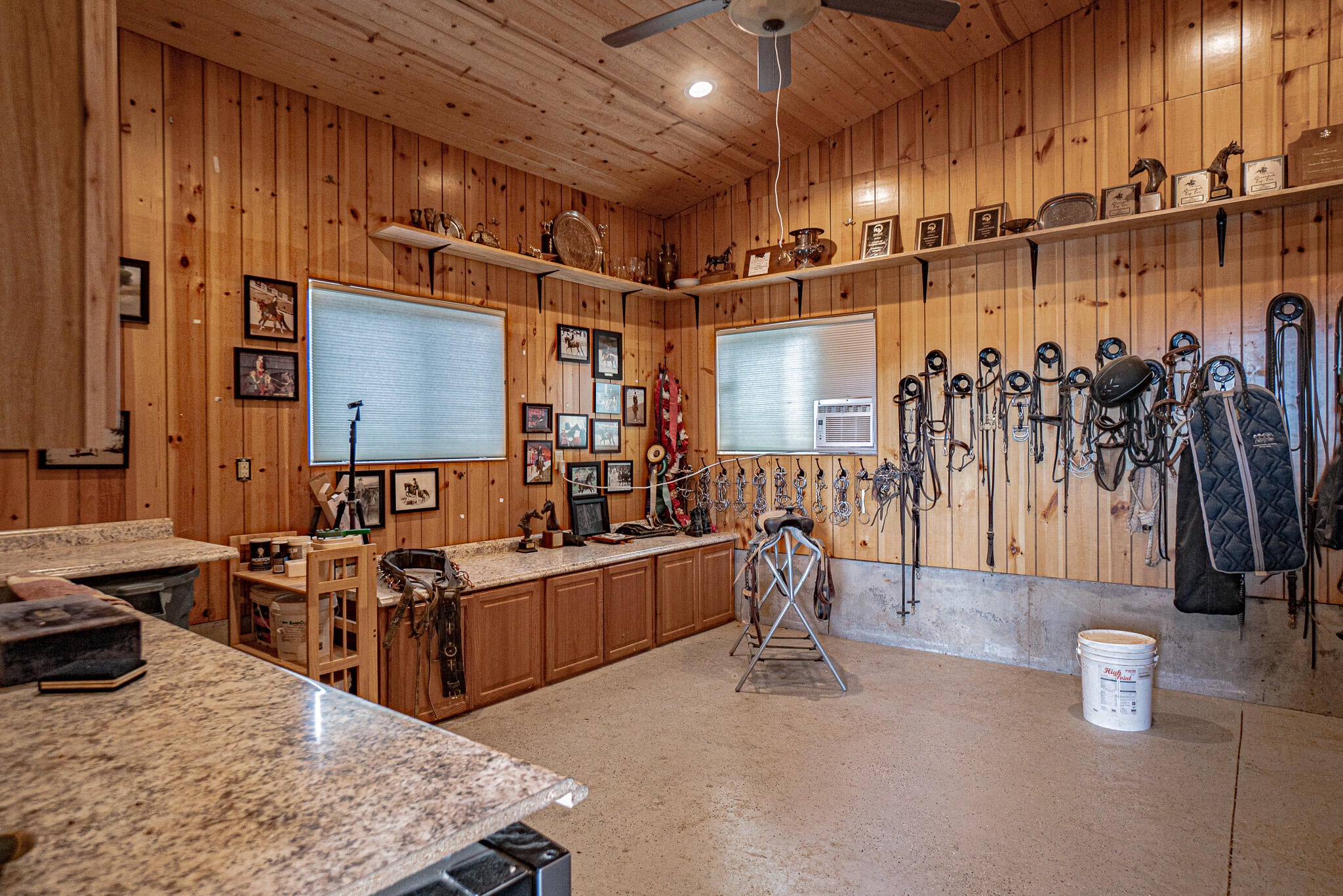 2845 Hanley Road Central Point, OR 97502 - Photo 55 of 66 DSC08768-HDR