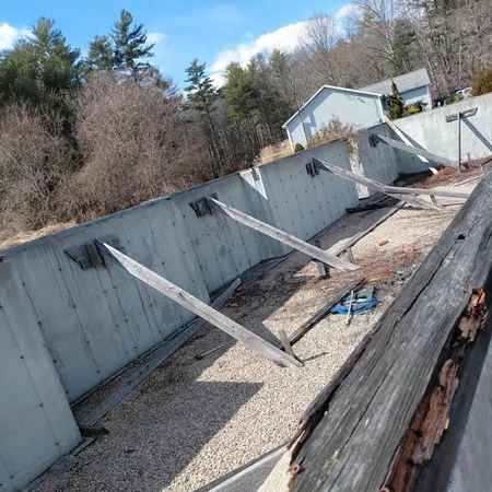 $389,000 | 1256 North Hixville Road, Dartmouth, MA 02747