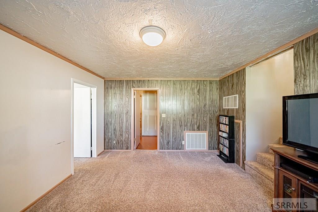 83 North 4600 East Rigby, ID 83442 - Photo 43 of 58