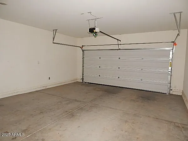 a view of a garage