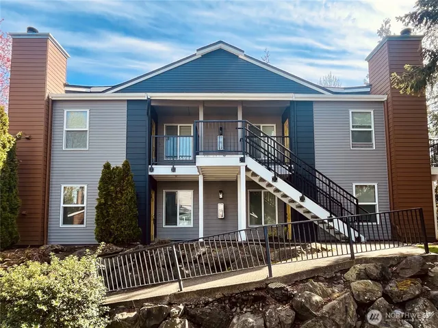 $290,000 | 2613 South 272nd Street, Unit 21, Kent, WA 98032