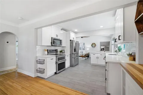 $889,000 | 3105 Jackson Street North, St. Petersburg, FL 33704