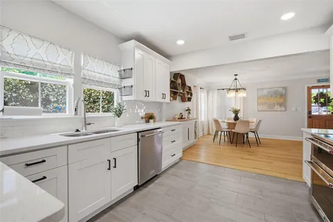 $889,000 | 3105 Jackson Street North, St. Petersburg, FL 33704