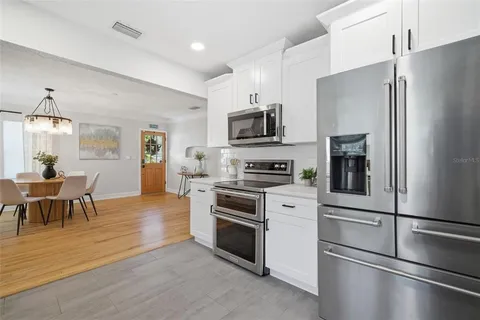 $889,000 | 3105 Jackson Street North, St. Petersburg, FL 33704