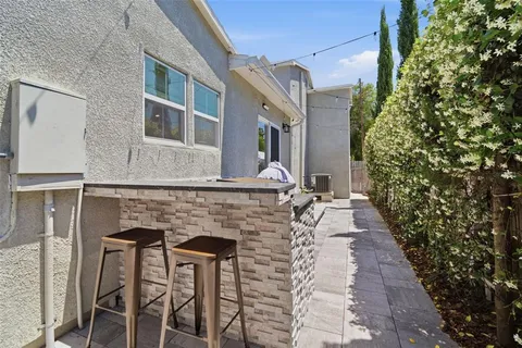 $889,000 | 3105 Jackson Street North, St. Petersburg, FL 33704