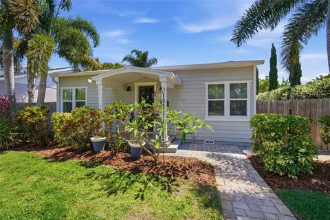 $889,000 | 3105 Jackson Street North, St. Petersburg, FL 33704