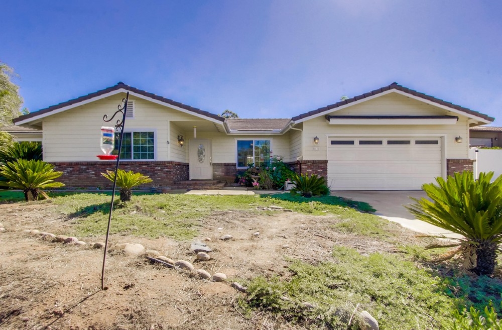 747 Chaparral Hills Road Alpine, CA 91901 - Photo 3 of 22