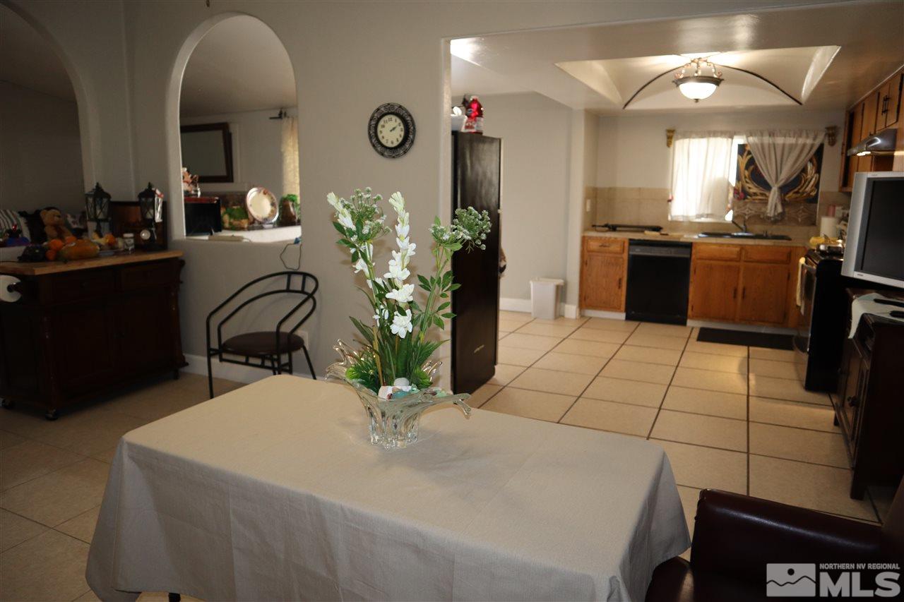 4970 Spring Drive Reno, NV 89502 - Photo 6 of 31 Photo 6