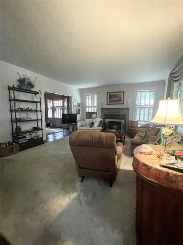 $1,250,000 | 40-05 203rd Street | Auburndale