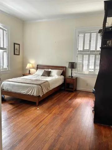 $1,250,000 | 40-05 203rd Street | Auburndale