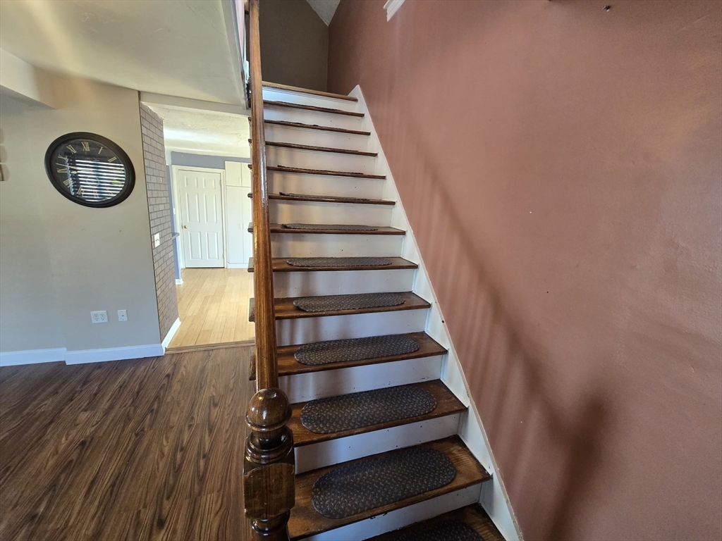 14 Chestnut Avenue, Unit 2 Auburn, MA 01501 - Photo 5 of 41 a view of entryway with wooden floor
