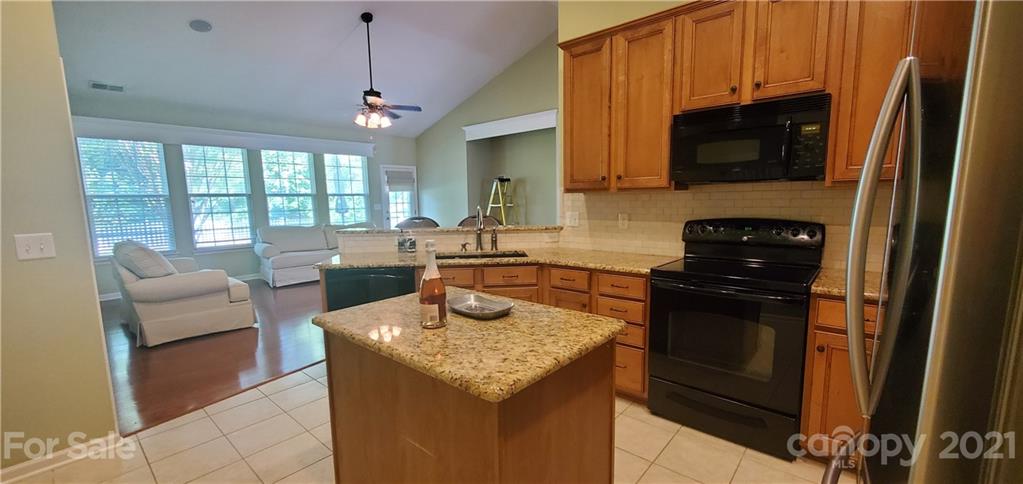 17213 Hampton Trace Road Huntersville, NC 28078 - Photo 6 of 13 Gallery Image 6
