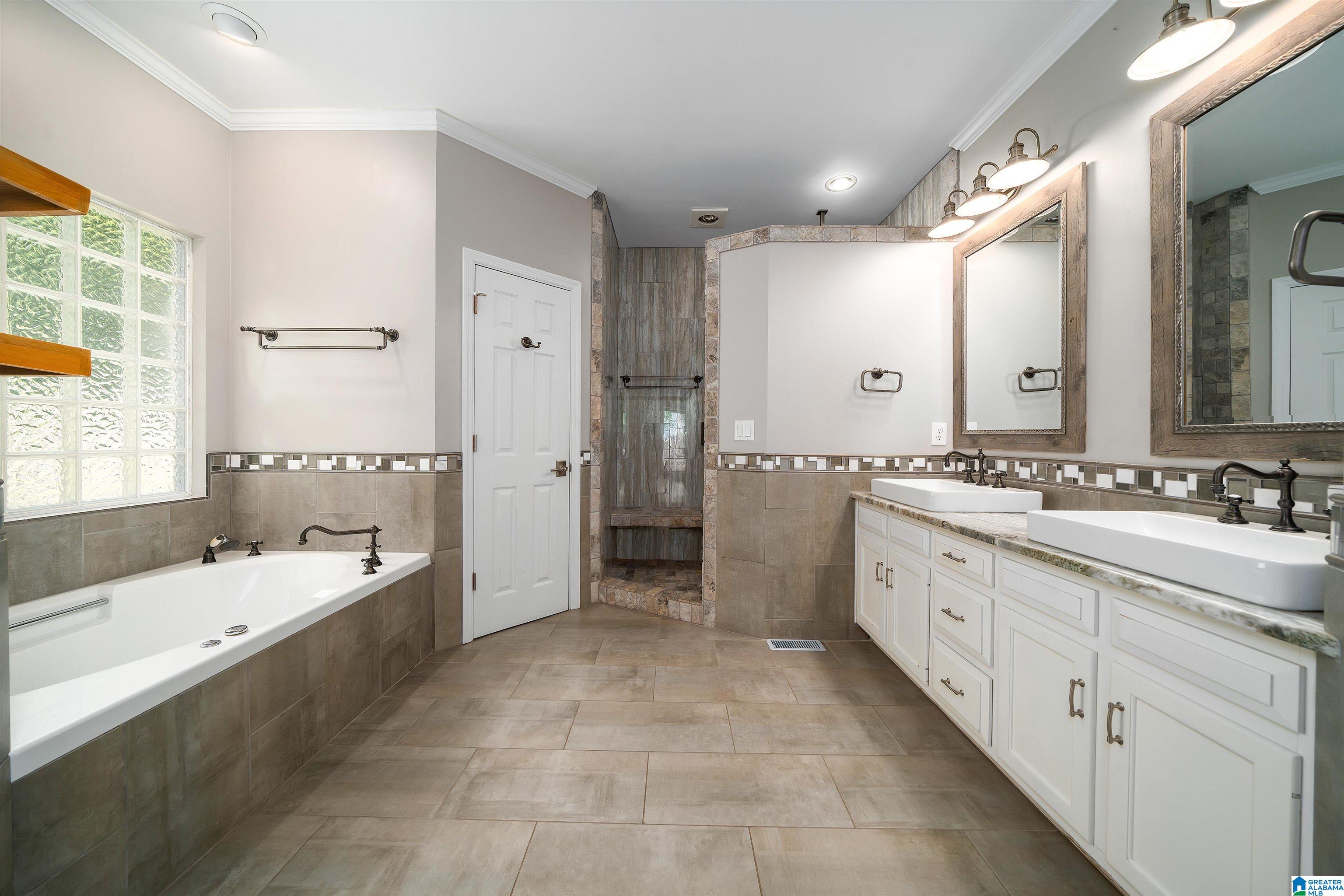 400 Lane Park Trail Alabaster, AL 35114 - Photo 18 of 31