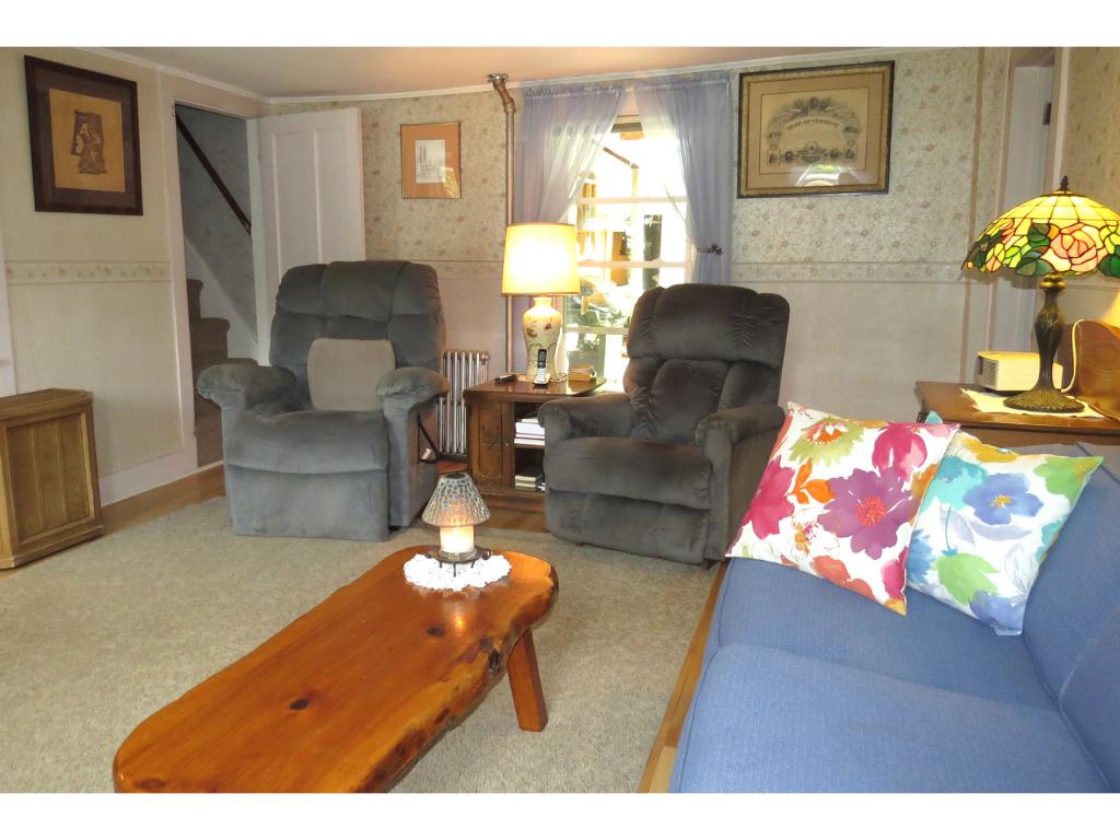 265 River Street Springfield, VT 05156 - Photo 6 of 38