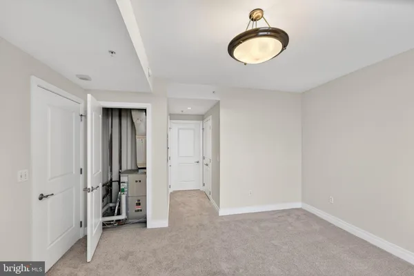 a view of empty room with windows