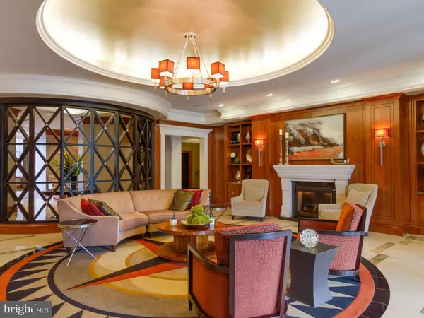 $635,000 | 8220 Crestwood Heights Drive, Unit 1411, McLean, VA 22102