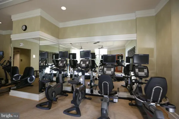 $635,000 | 8220 Crestwood Heights Drive, Unit 1411, McLean, VA 22102