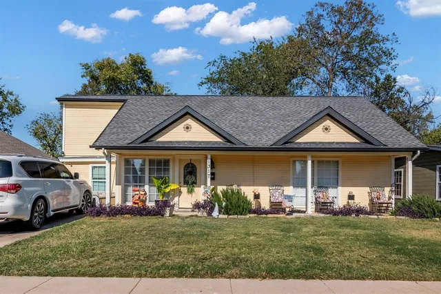 a view of a house with a patio